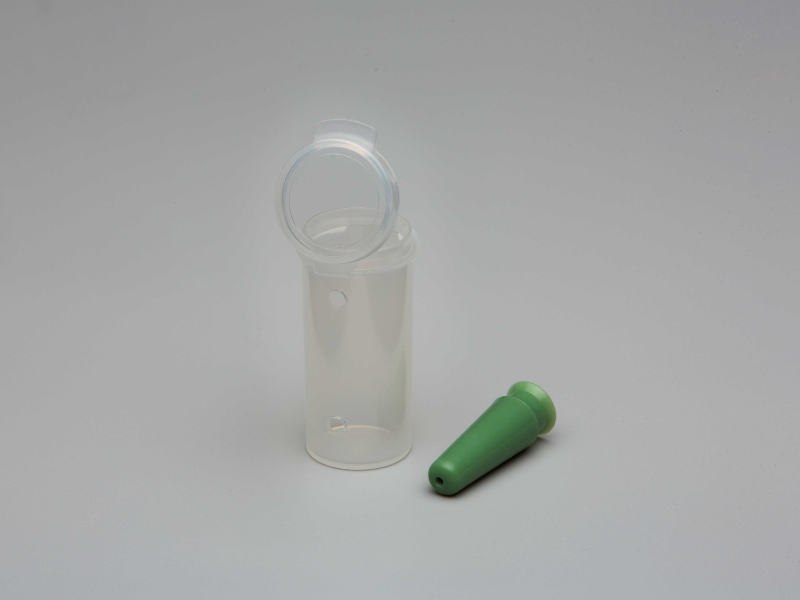 Green Piece® three Silicone Green Cleaning plugs + stoppers Preserver Cap  Airtight Bottle Plug Odor Proofing Glass, Plastic and Silicon Pieces